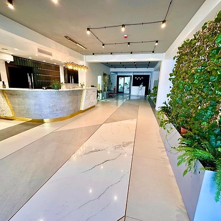 Hotel Agora Mures Тыргу-Муреш Экстерьер фото