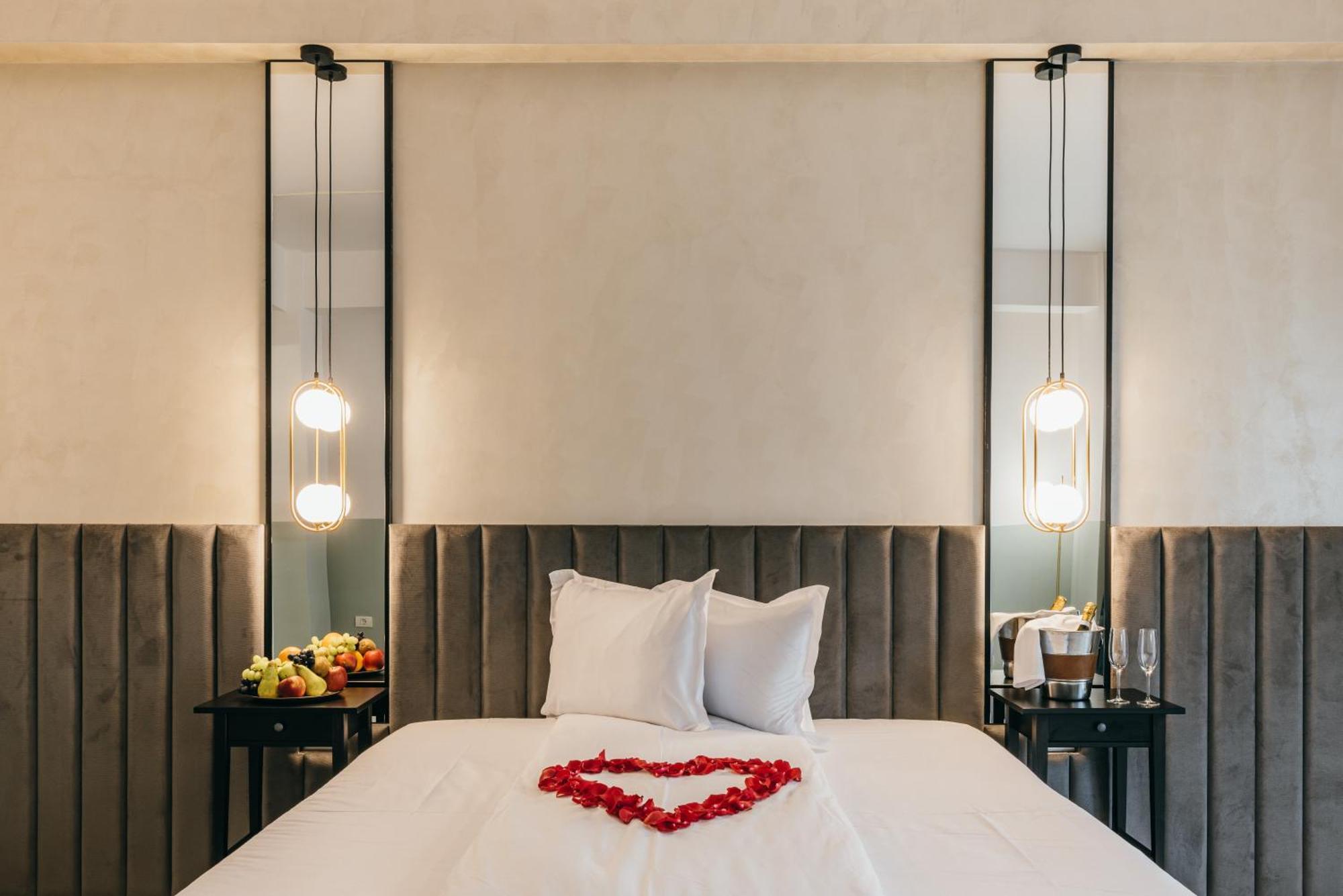 Hotel Agora Mures Тыргу-Муреш Экстерьер фото